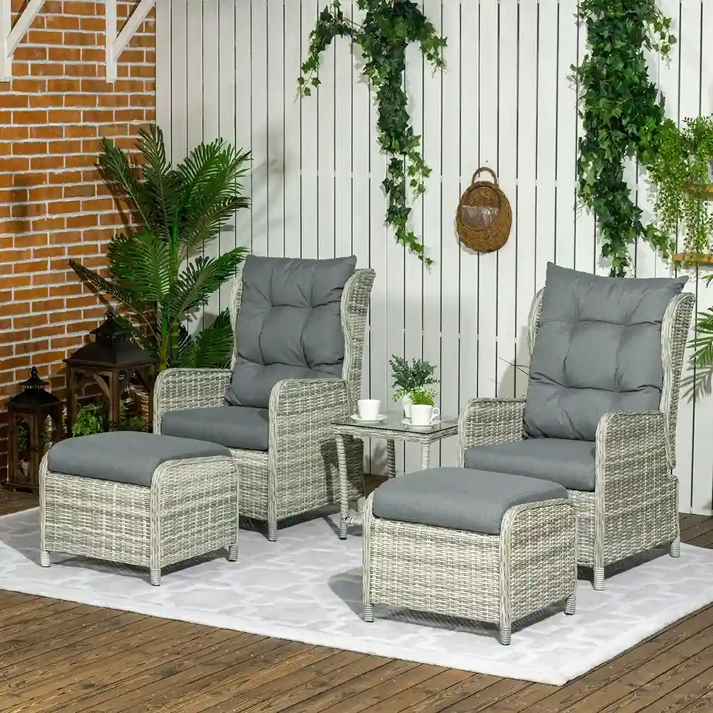 Outdoor Recliner