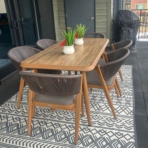 Wicker Table